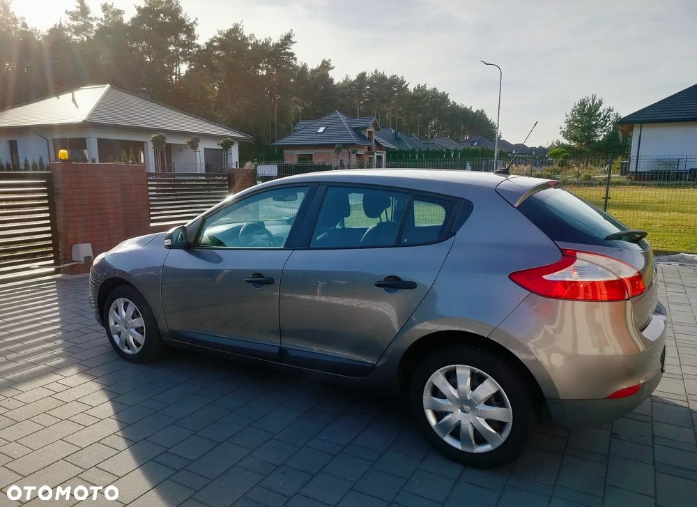 Renault Megane - 5