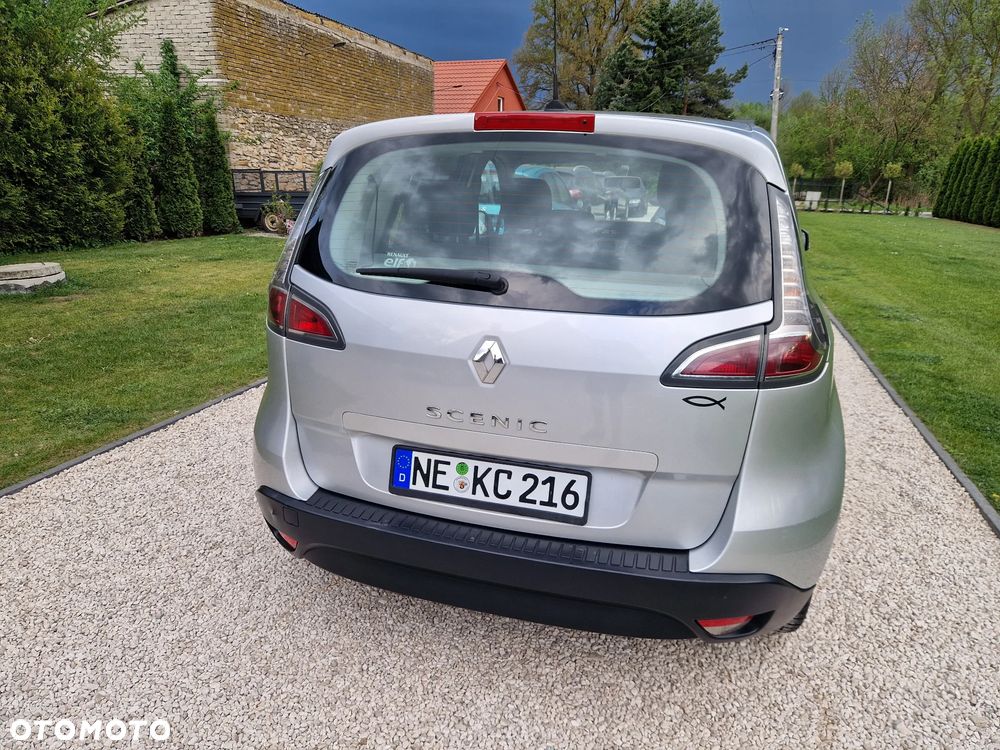 Renault Scenic 1.6 16V 110 TomTom Edition - 21