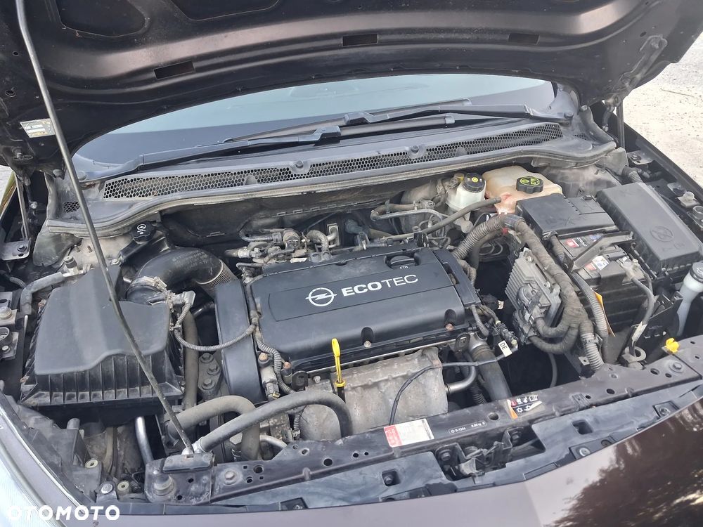 Opel Astra 1.6 - 10