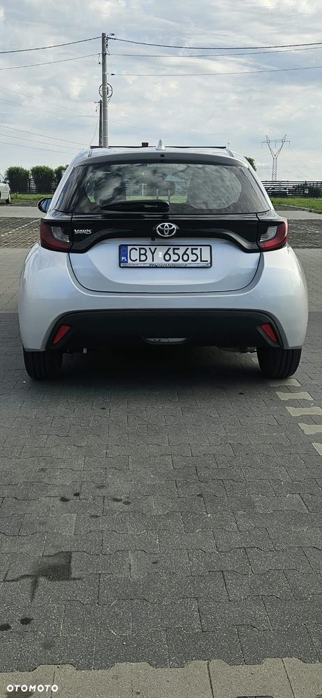 Toyota Yaris - 8