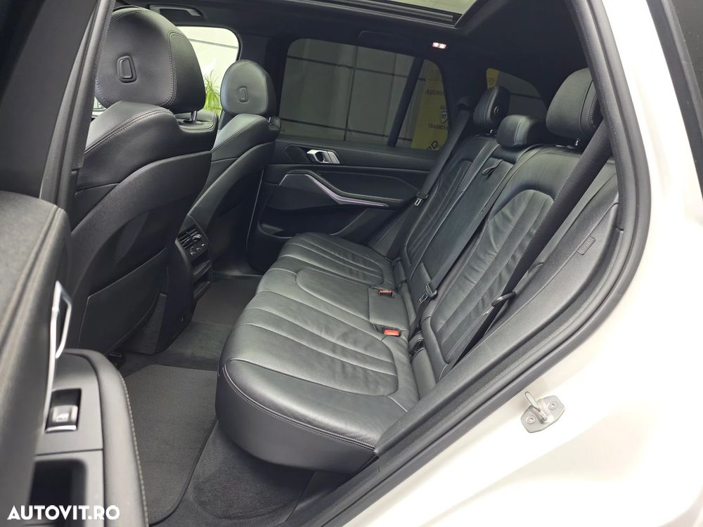 BMW X5 xDrive40i xLine - 17