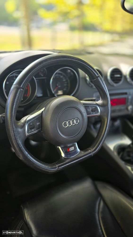 Audi TT Coupé 2.0 TDI quattro - 24