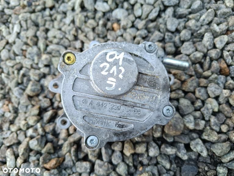 MERCEDES W164 W211 W212 LIFT 3.0 V6 POMPA VACUM PODCIŚNIENIA A6422300165 - 1