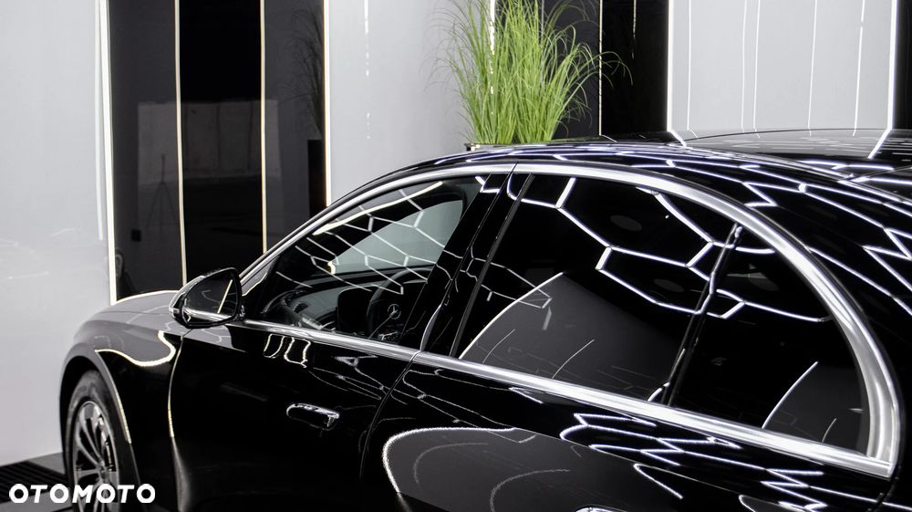 Mercedes-Benz Klasa E 220 d Avantgarde - 18