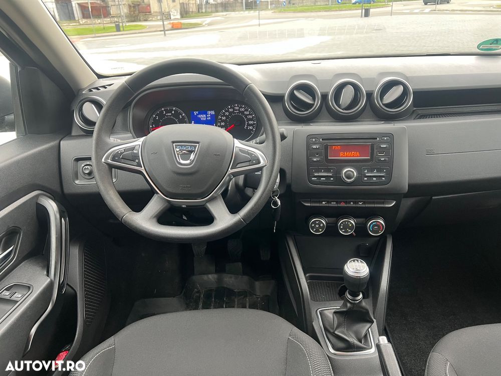Dacia Duster 1.6 SCe Essential - 6
