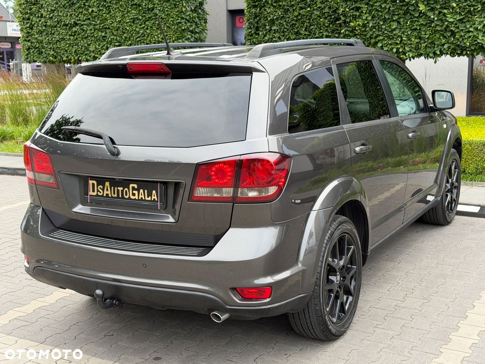 Fiat Freemont 2.0 Multijet 16V DPF Automatik Allrad Black Code - 10