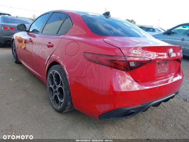 Alfa Romeo Giulia 2.0 Turbo Veloce Q4 - 3