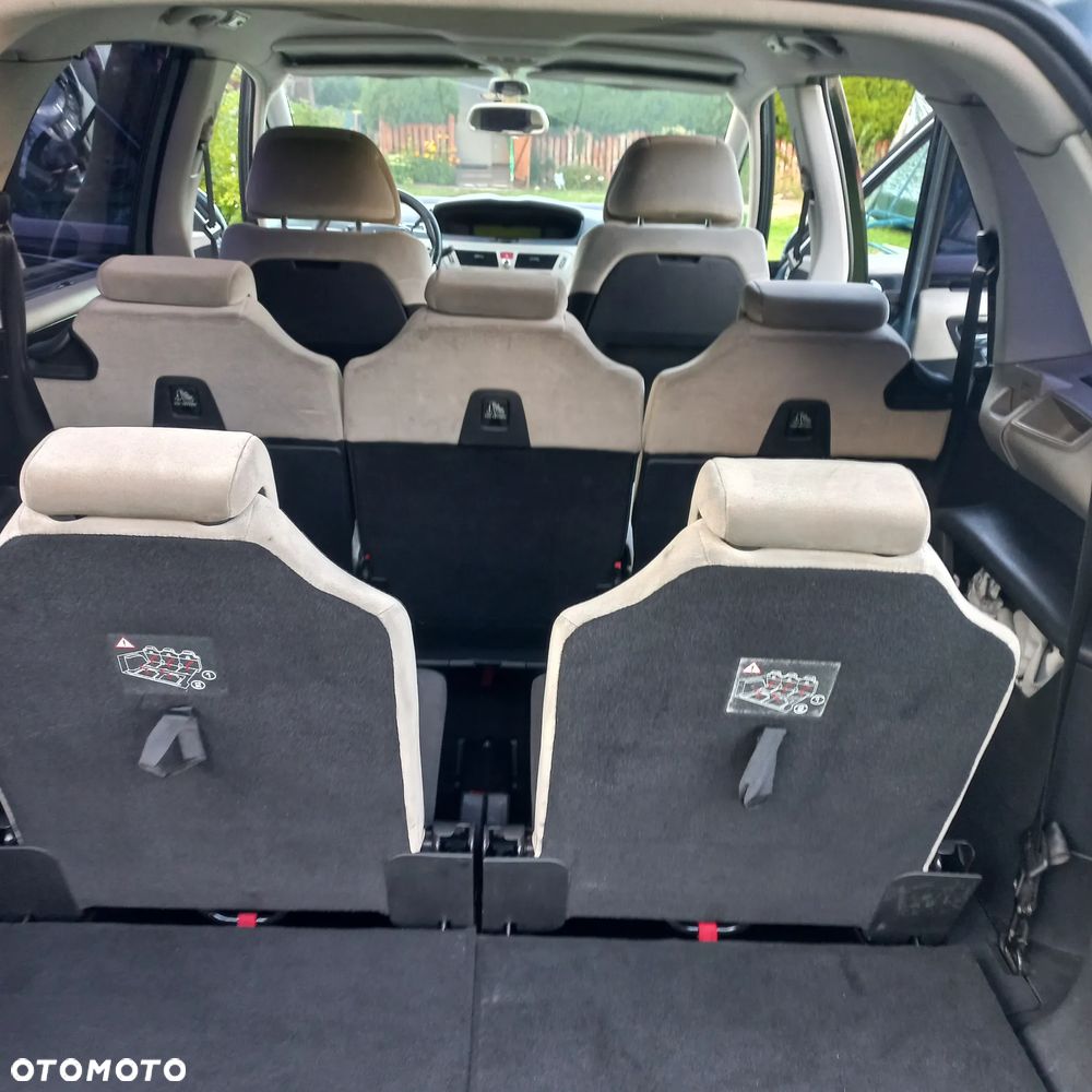 Citroën C4 Grand Picasso - 13