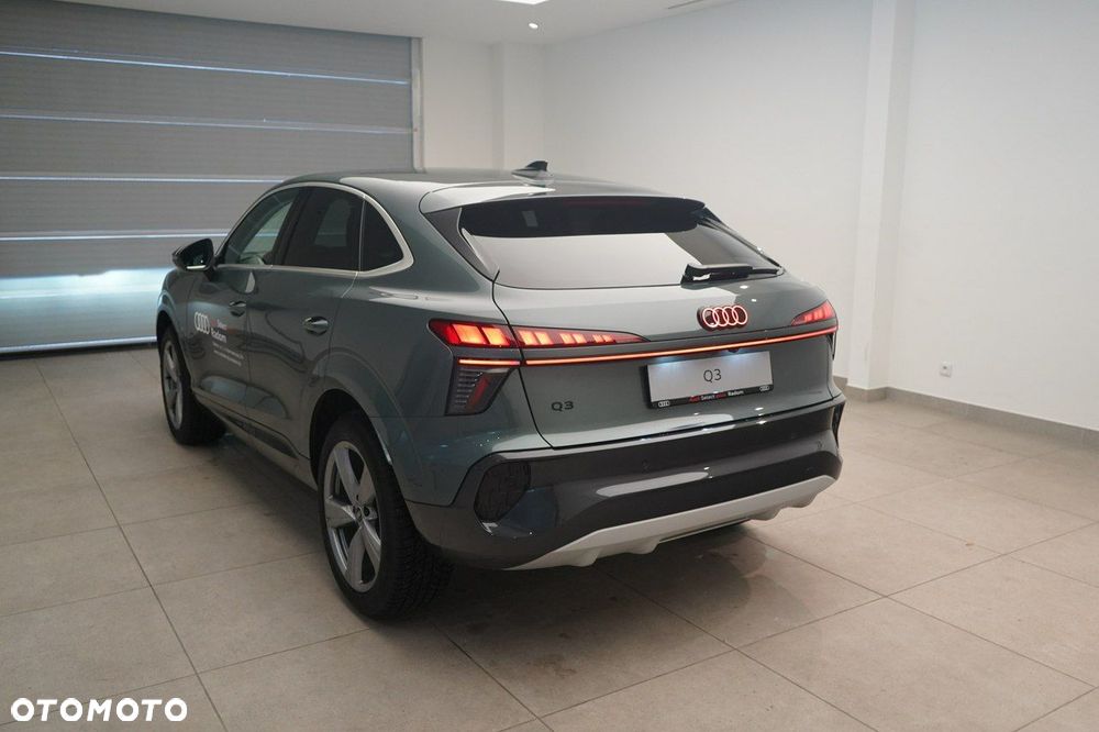 Audi Q3 Sportback - 2