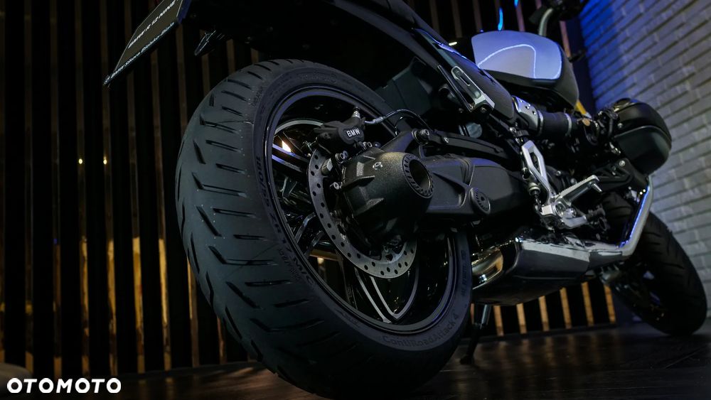 BMW R - 7