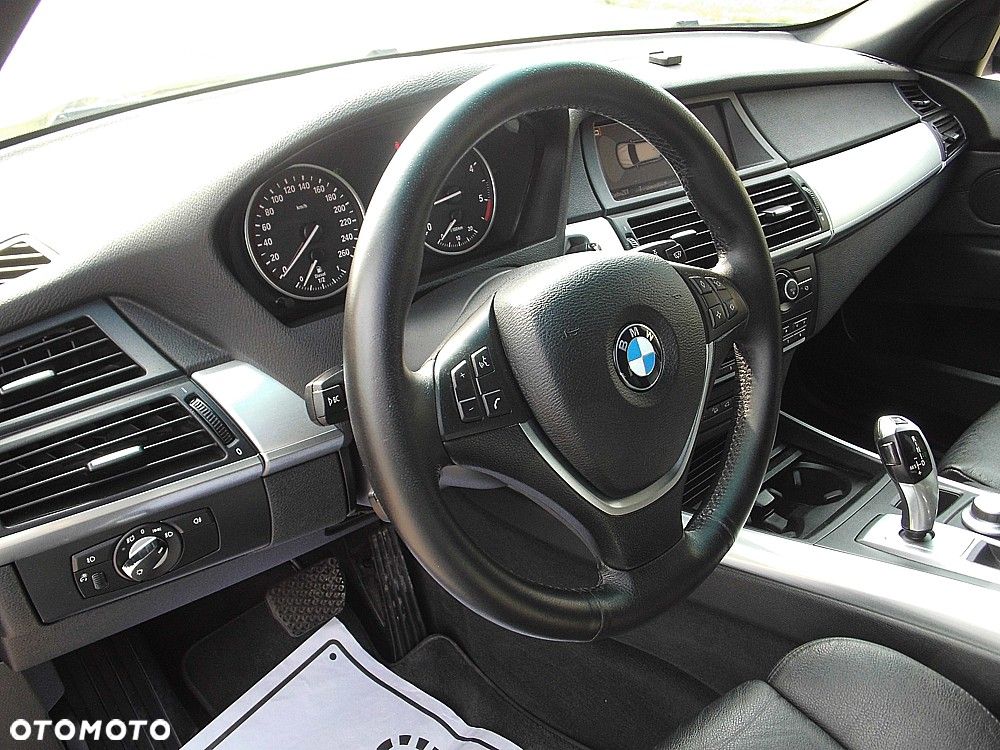 BMW X5 xDrive30d - 8