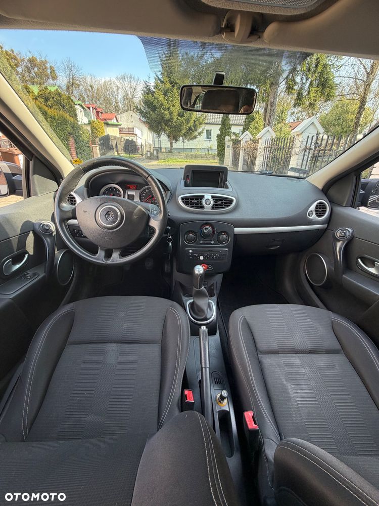 Renault Clio 1.2 16V Dynamique - 6