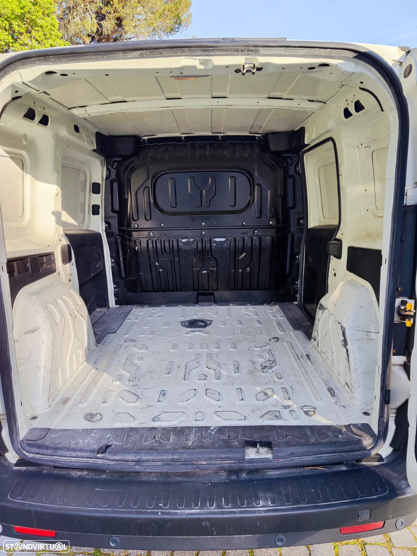 Opel Combo - 11
