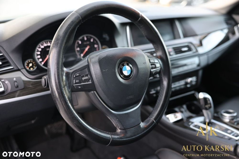 BMW Seria 5 - 21