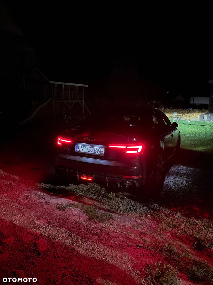 Audi S4 Limousine - 3