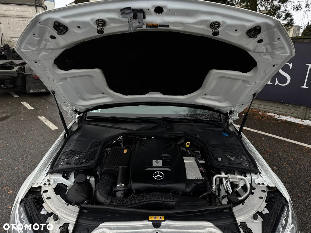 Mercedes-Benz Klasa C 200 4-Matic 9G-TRONIC - 10