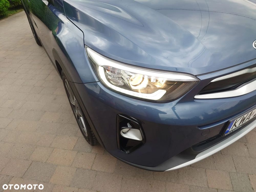 Kia Stonic 1.4 L - 8