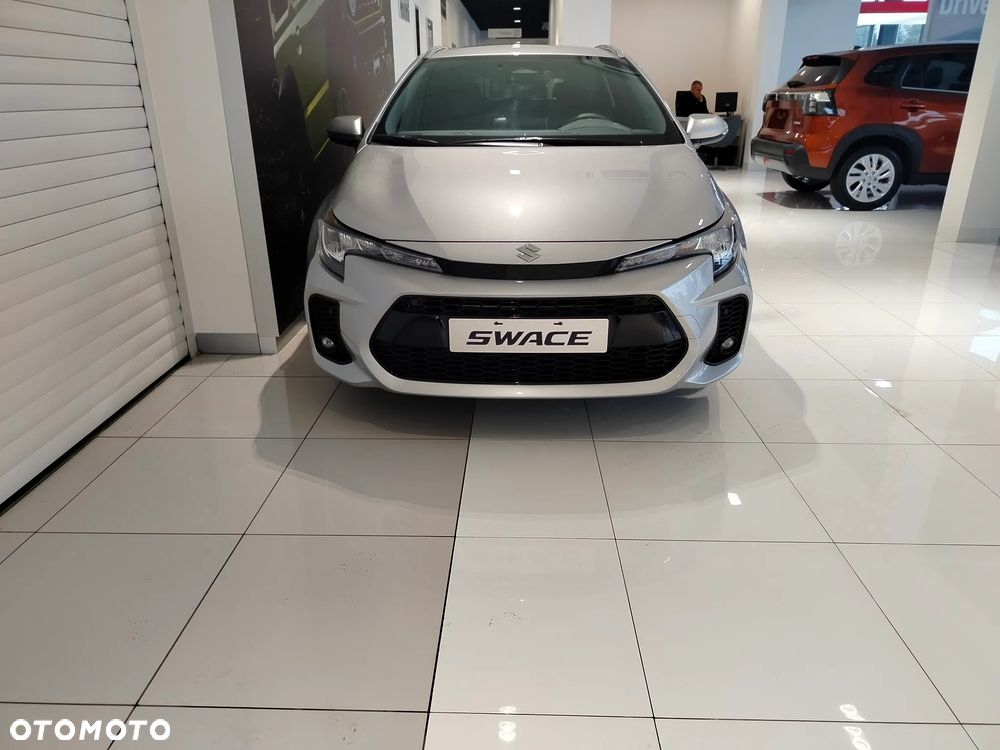 Suzuki Swace 1.8 Hybrid Premium Plus CVT - 3