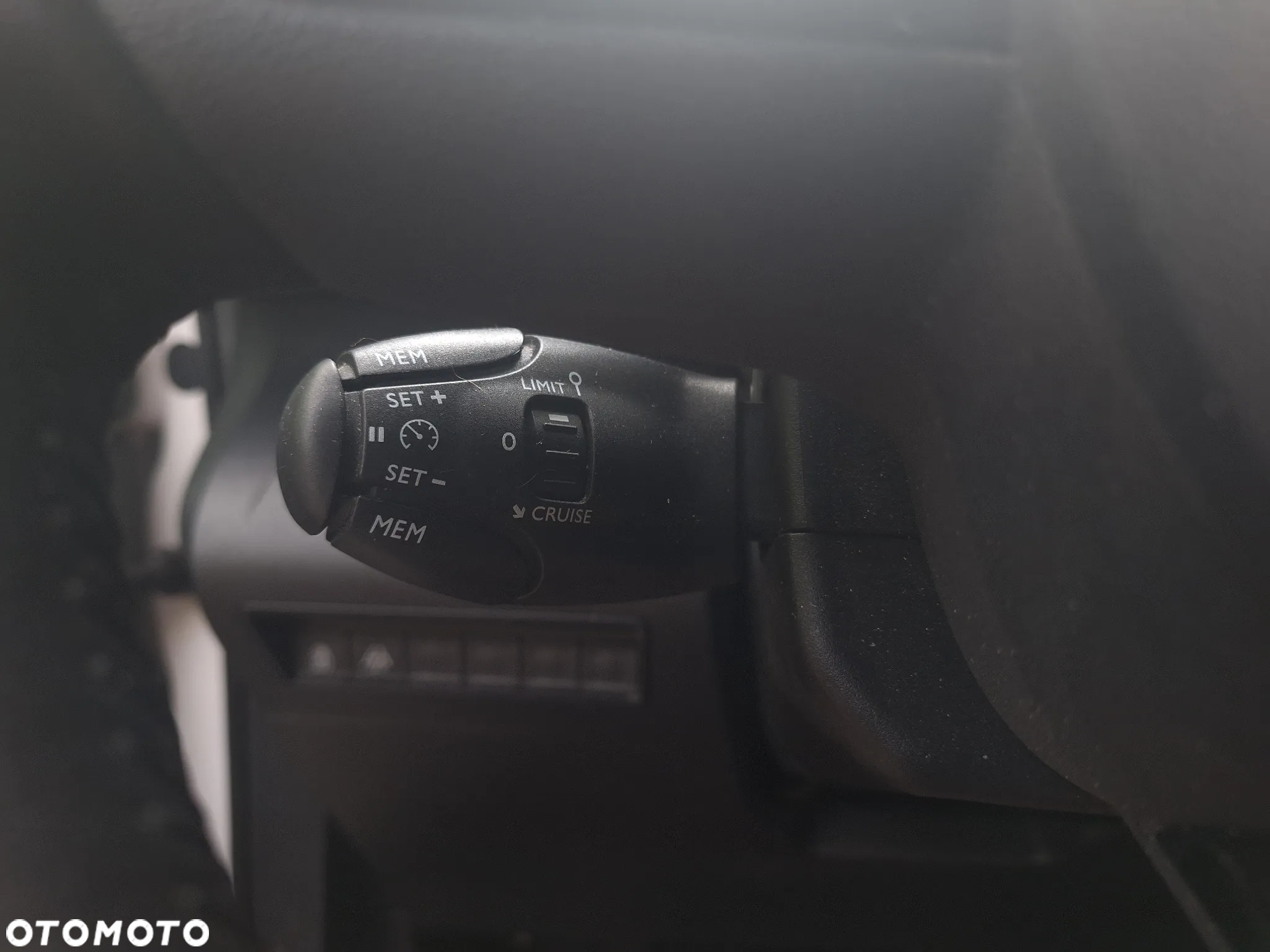 Citroën Berlingo M 1.2 PureTech Feel S&S - 15