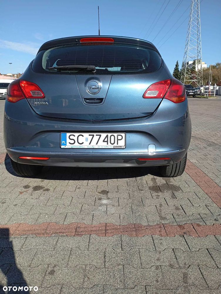 Opel Astra - 8