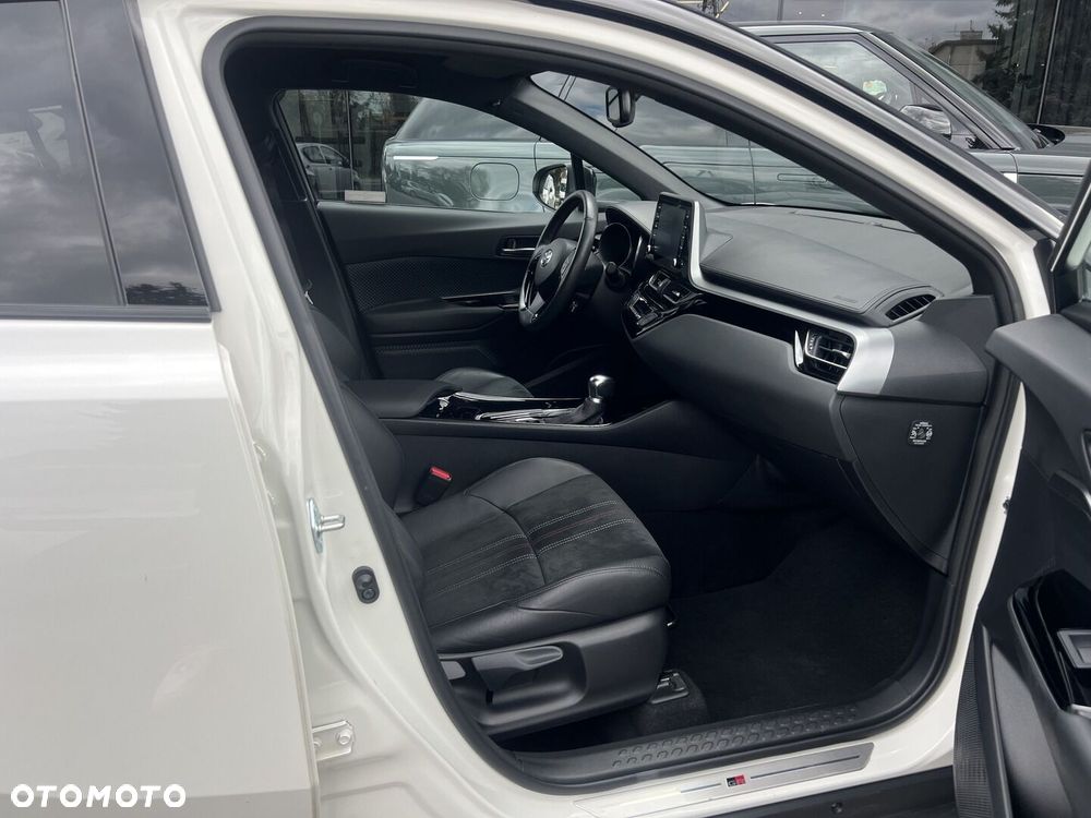 Toyota C-HR 2.0 Hybrid GR Sport - 12