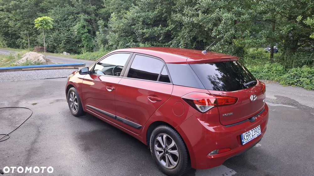 Hyundai i20 1.2 GO - 15