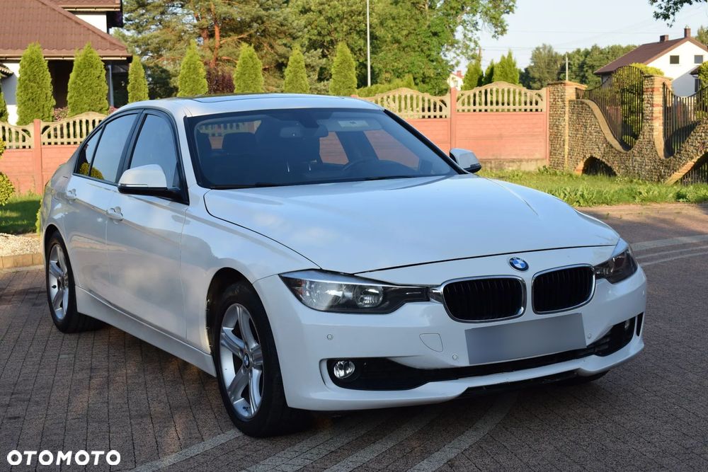 BMW Seria 3 - 1