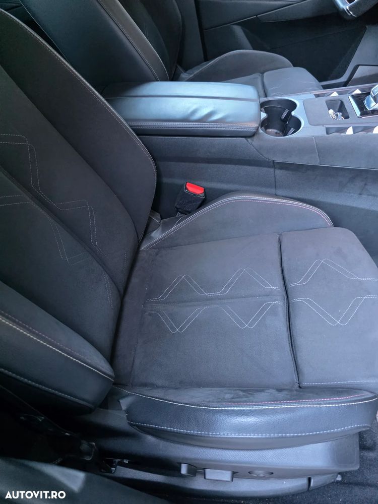 DS Automobiles DS 7 Crossback - 34