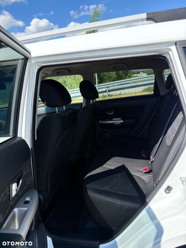 Kia Soul 1.6 CRDI White Collection - 14