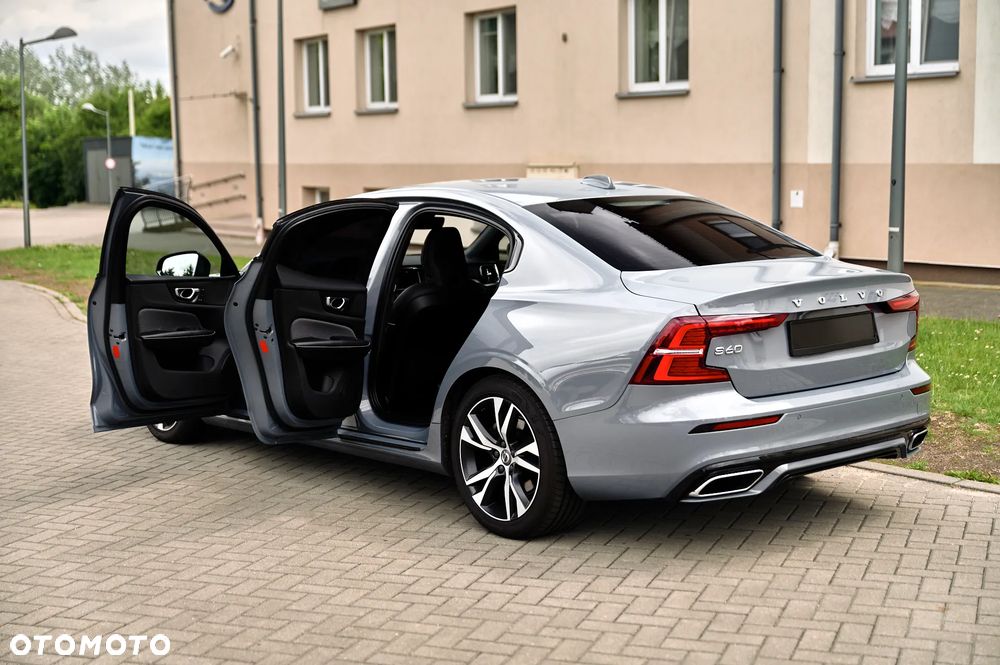 Volvo S60 T4 Geartronic RDesign - 25