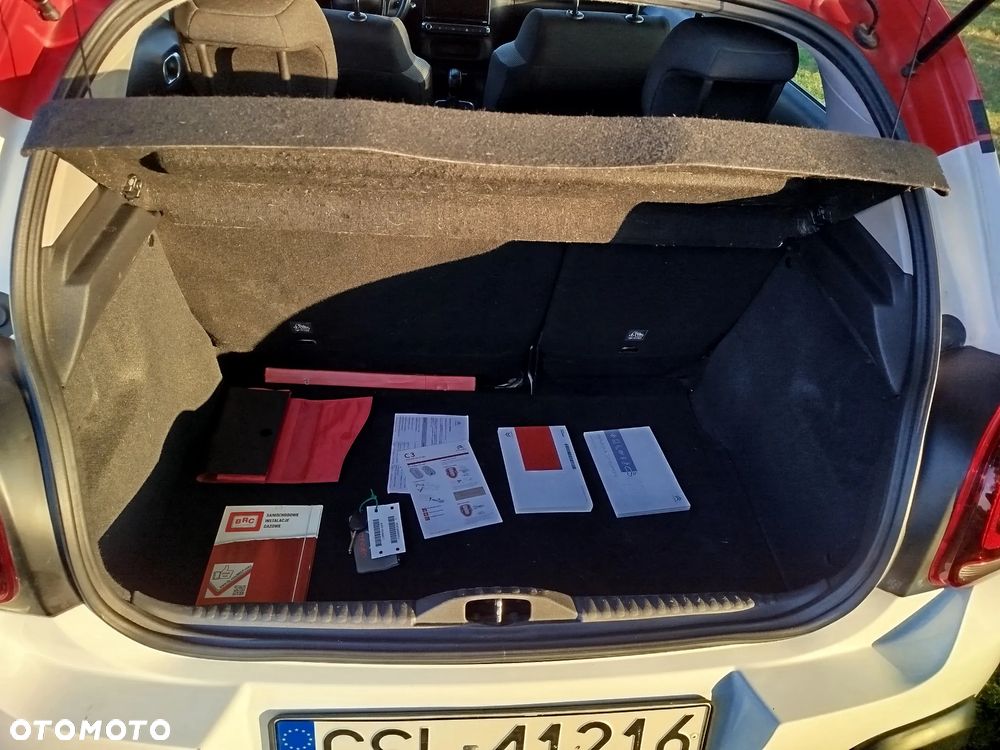 Citroën C3 1.2 PureTech Shine - 21