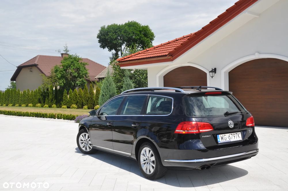 Volkswagen Passat 2.0 TDI 4Motion BlueMotion Technol Comfortline - 4