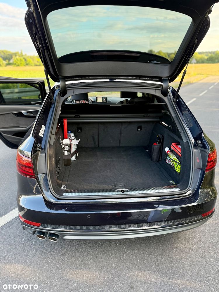 Audi A4 - 33