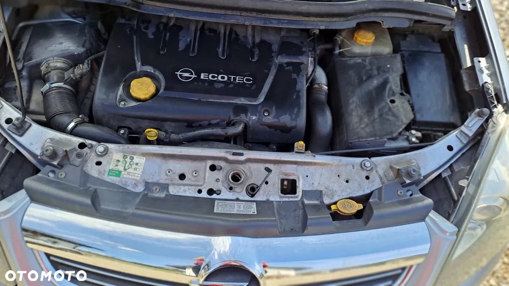 Opel Zafira 1.9 CDTI 111 - 11