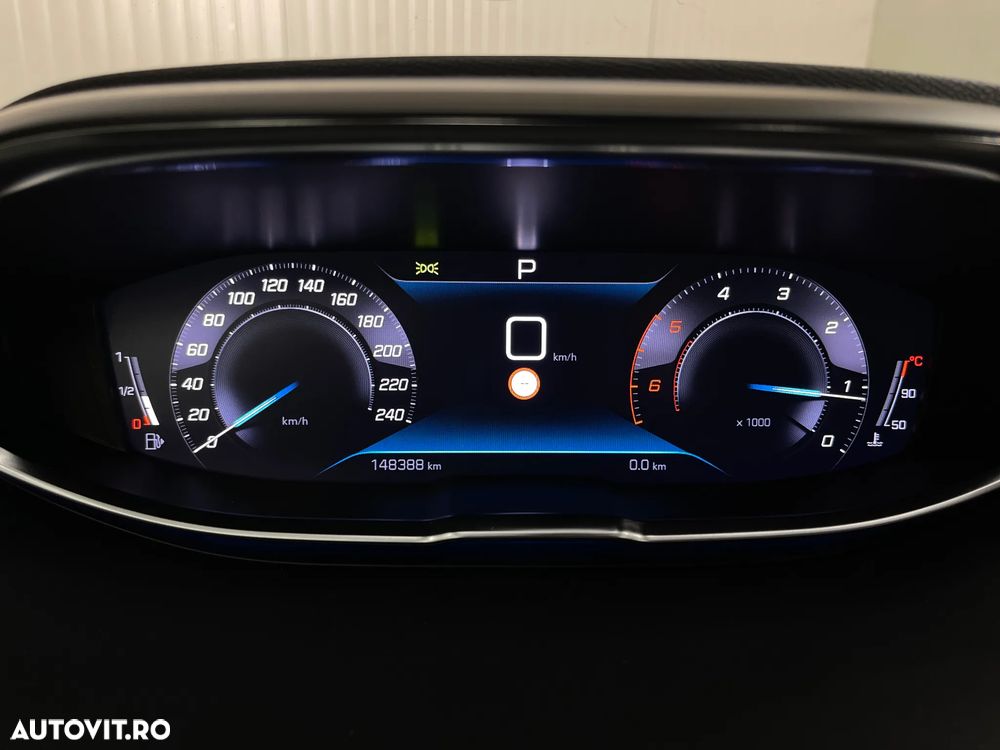 Peugeot 3008 BlueHDi 130 Stop & Start EAT8 Active Pack - 28
