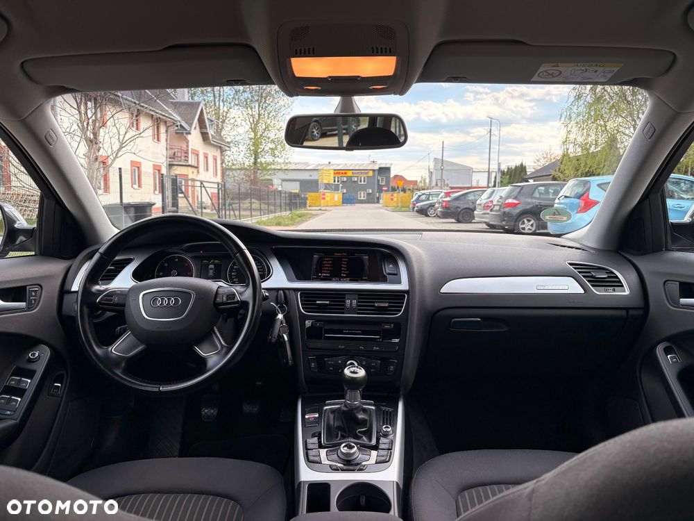 Audi A4 Avant 2.0 TDI Quattro - 10