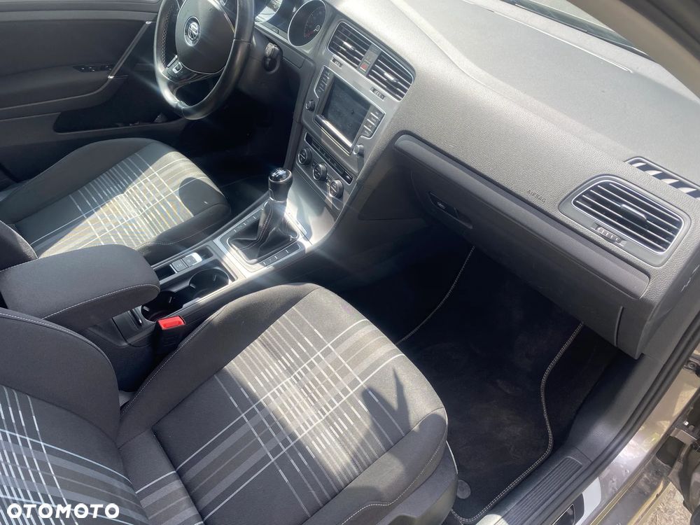 Volkswagen Golf 2.0 TDI 4Motion BlueMotion Technology Lounge - 8