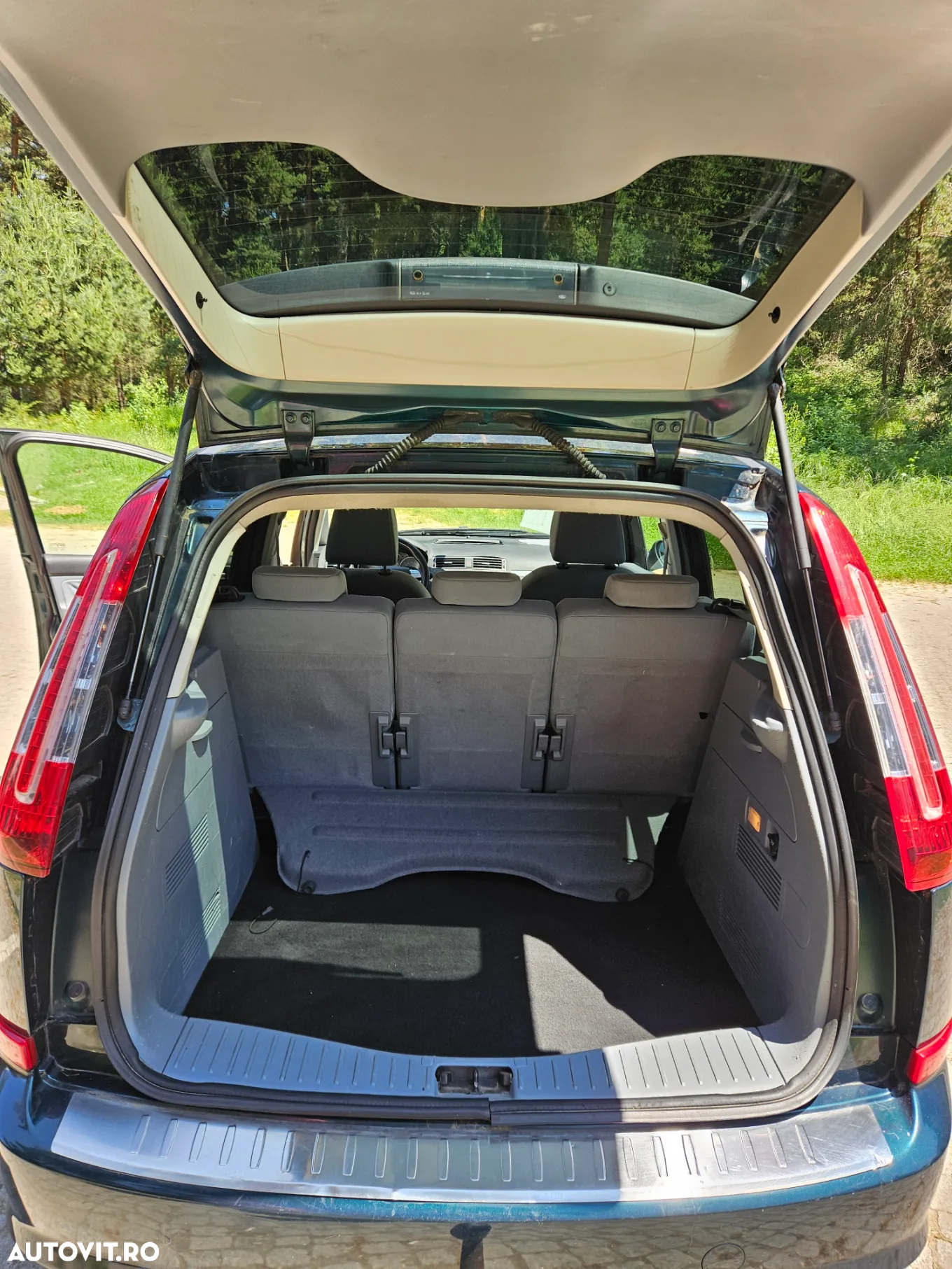 Ford C-Max - 6