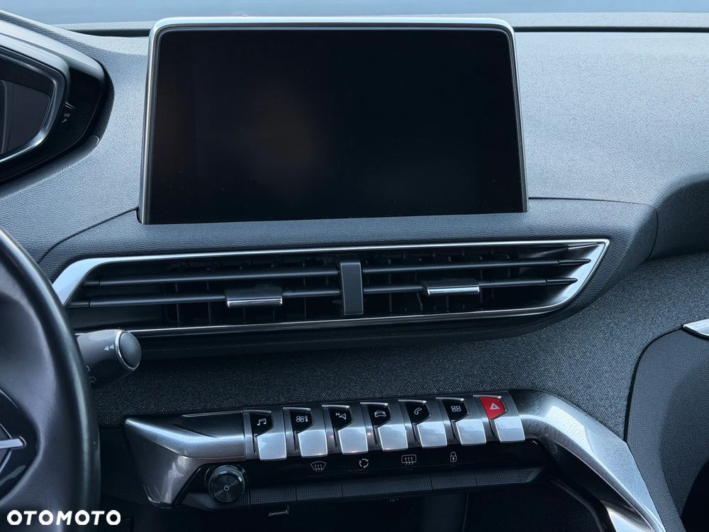 Peugeot 5008 2.0 BlueHDi Allure Pack S&S EAT8 - 18