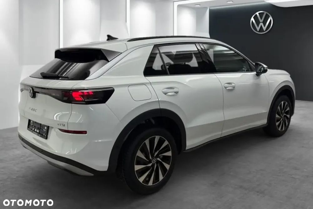 Volkswagen T-Roc ver-1-5-etsi-opf-dsg-life - 4