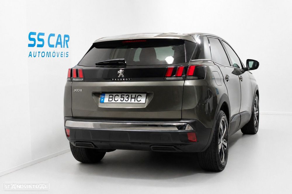 Peugeot 3008 1.2 PureTech Allure - 6
