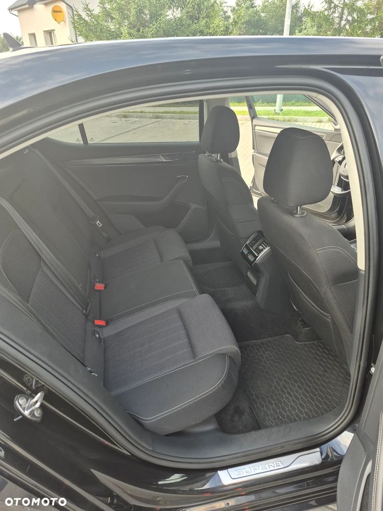 Skoda Superb 2.0 TSI DSG Style - 35
