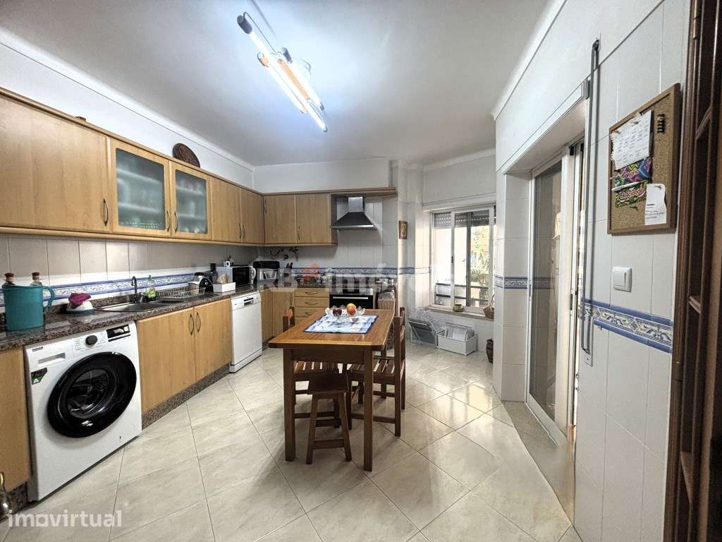 Apartamento T3 no Entroncamento - Grande imagem: 3/48