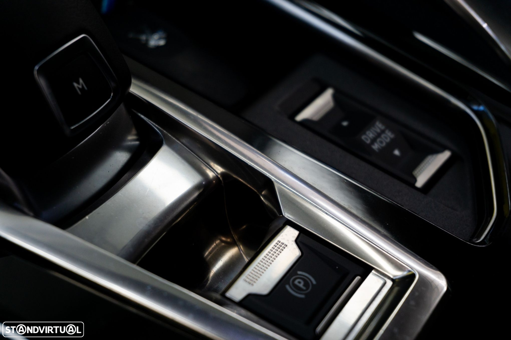 Peugeot 5008 1.2 PureTech Allure EAT8 - 33