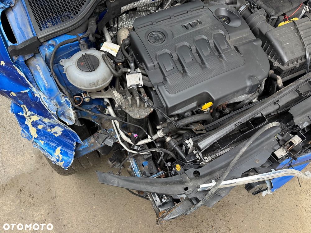 Skoda Octavia 2.0 TDI (Green tec) RS - 23