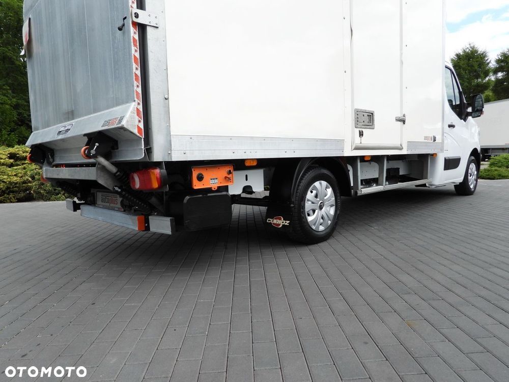 Renault MASTER KONTENER WINDA 8 PALET TEMPOMAT LEDY KLIMATYZACJA  145KM - 22