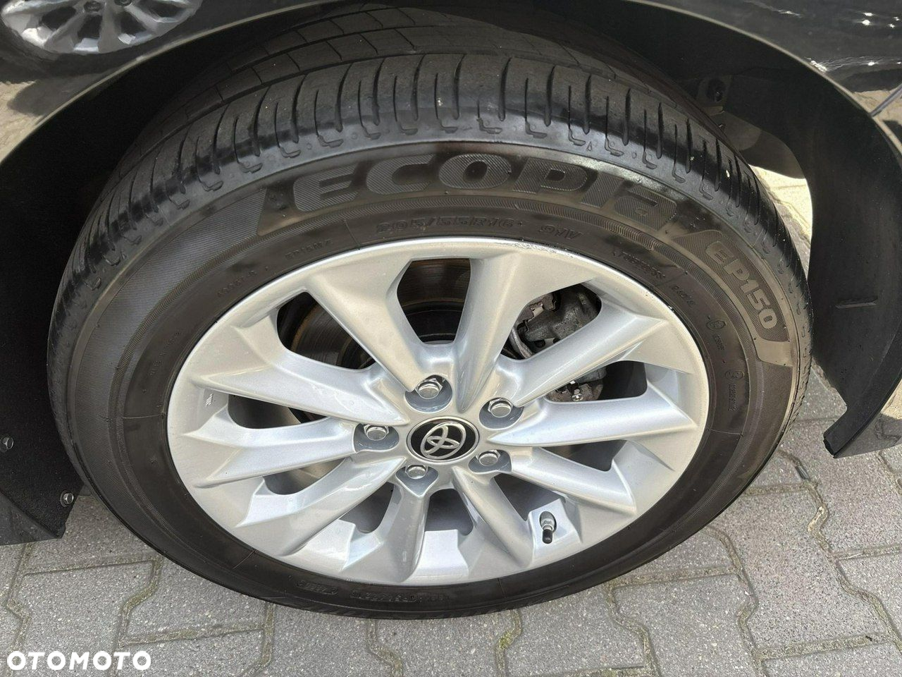 Toyota Corolla 1.8 Hybrid Comfort - 32