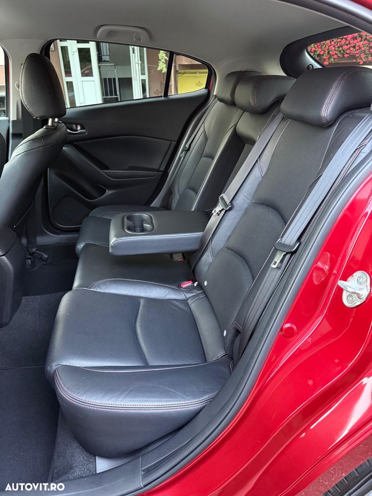 Mazda 3 SKYACTIV-G 120 Exclusive-Line - 32