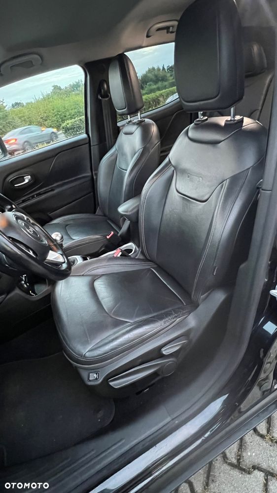 Jeep Renegade 2.0 MultiJet Active Drive Limited - 23