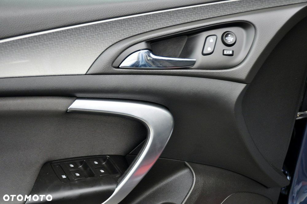 Opel Insignia - 37